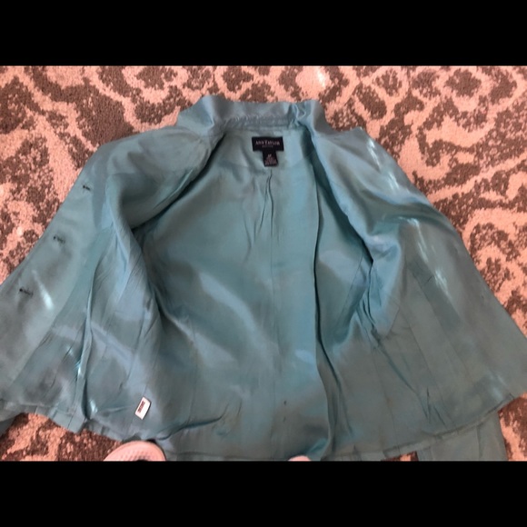 Baby blue Ann Taylor blazer - Picture 2 of 5